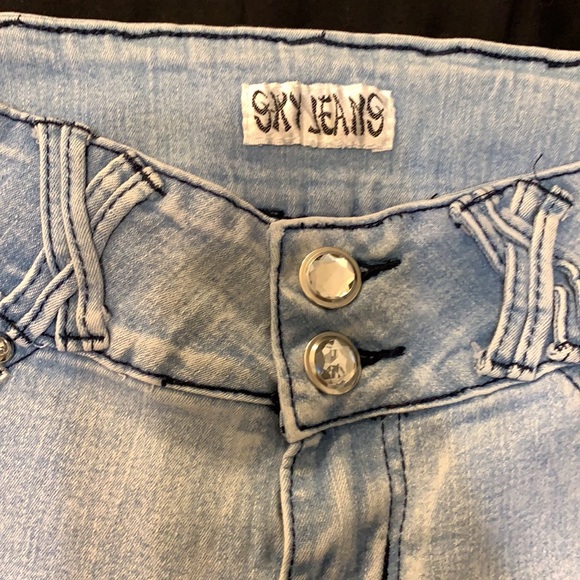Sky Jeans - Picture 3 of 5
